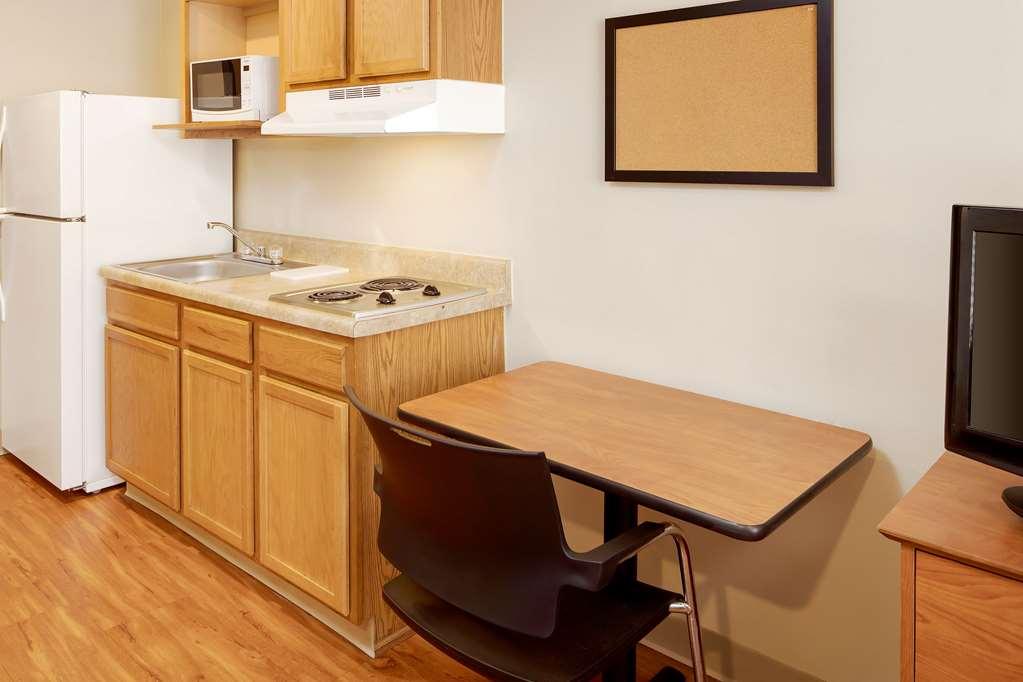 Extended Stay America Select Suites - Kansas City - South - I-49 Quarto foto